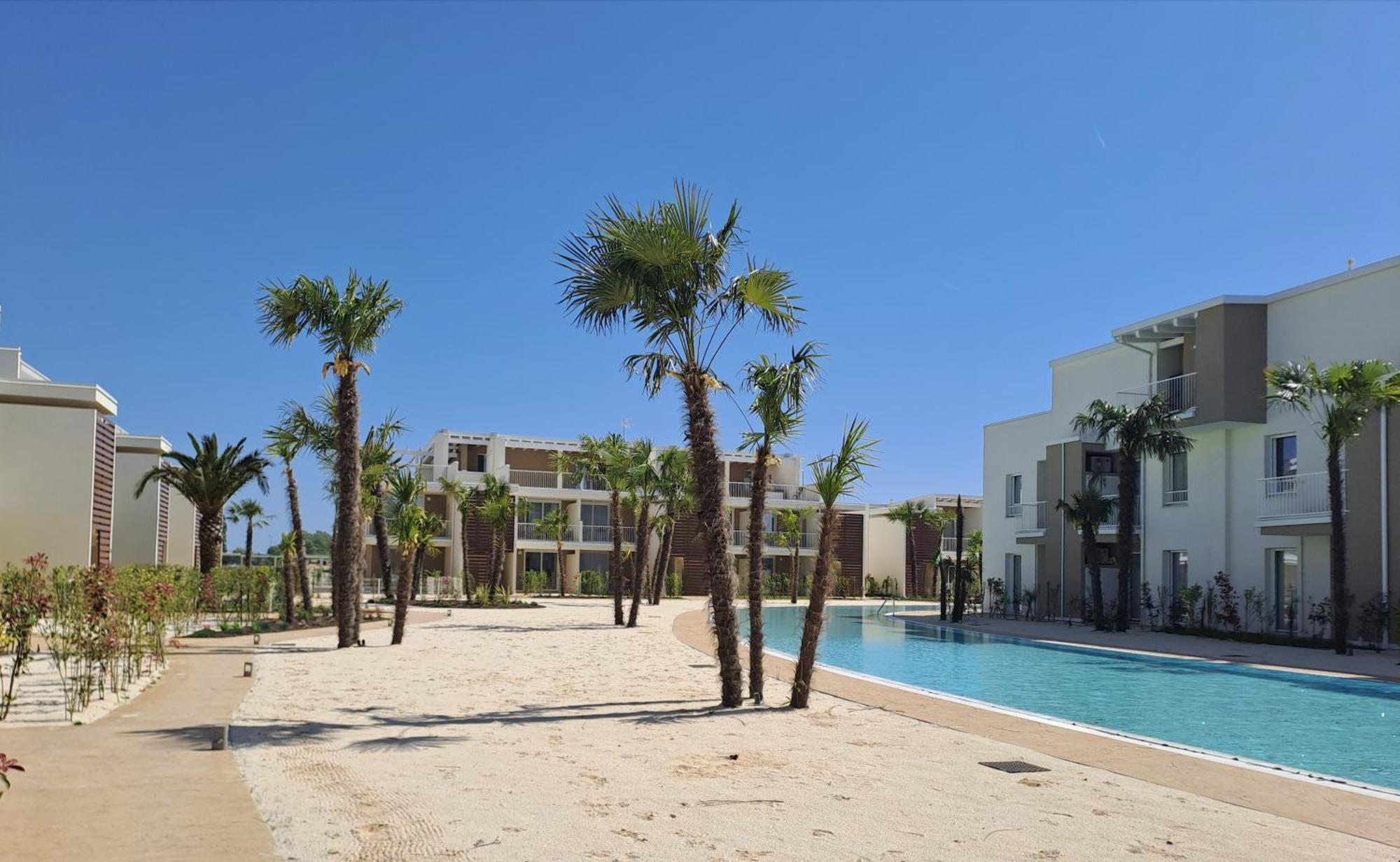 Residence Wave Island - Carraro Immobiliare Jesolo- Family Apartments Exterior photo